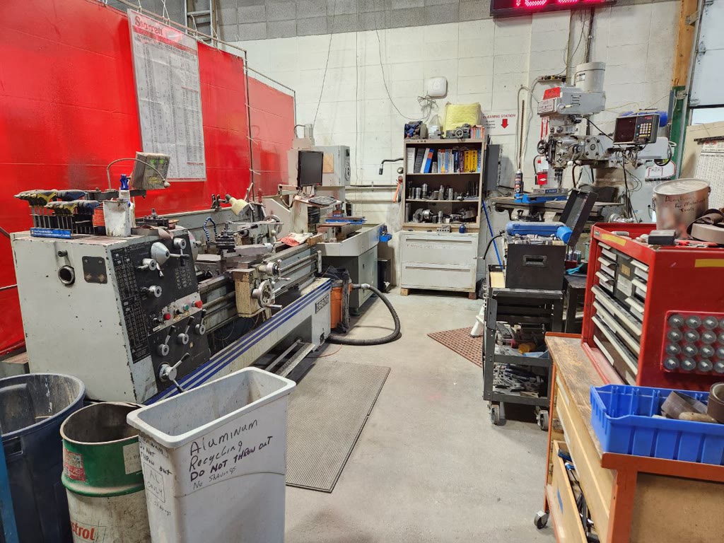 Metalworking equipment in the metal shop
