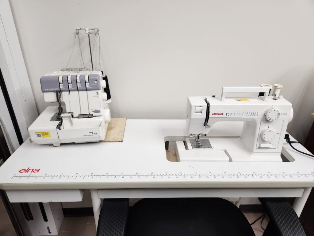 Industrial sewing machine